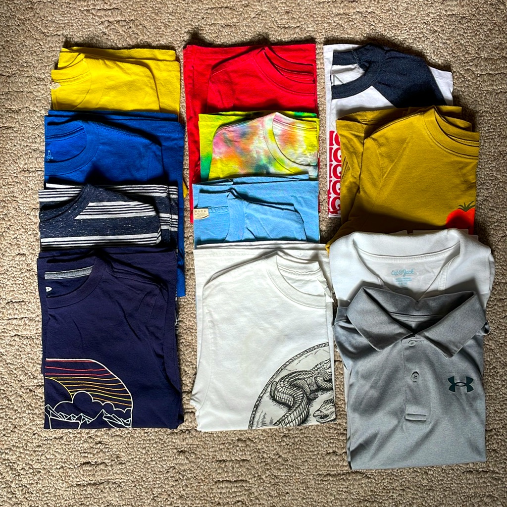 Assorted Clothes Bundle (21 Items)